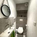 Cosy 2 P,a Deux Pas De La Plage, Calme-parking Apartman Nizza